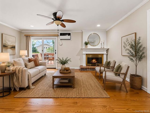 4 Superior Street, Miller Place, NY 11764