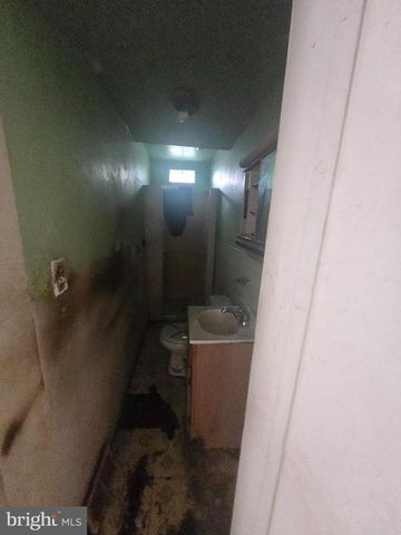 7126 N BROAD ST, Philadelphia, PA 19126