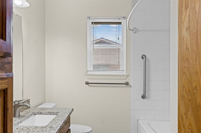 502 Charlotte Street, Greenville, TX 75402