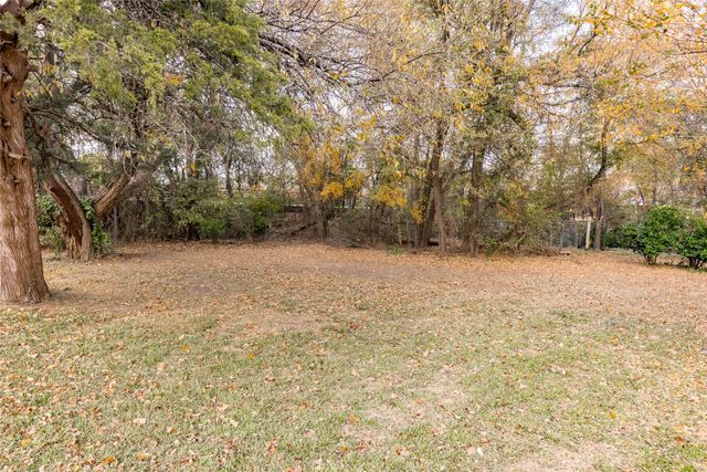 502 Charlotte Street, Greenville, TX 75402