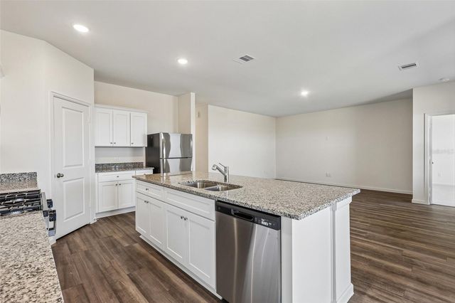 10861 CURVING CREEK LOOP, Parrish, FL 34219