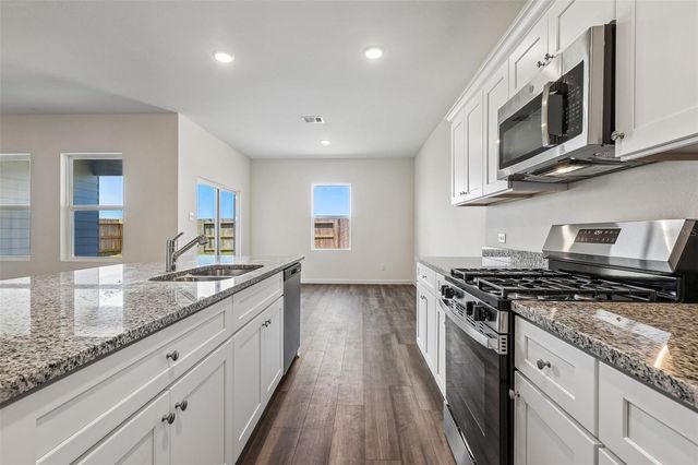 10861 CURVING CREEK LOOP, Parrish, FL 34219