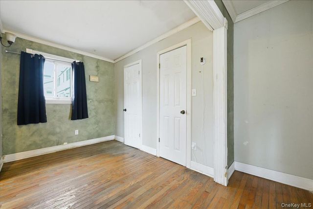 439 39th Street, Lindenhurst, NY 11757