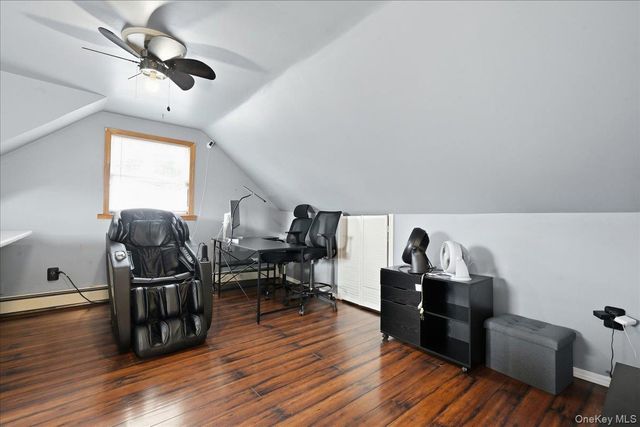 439 39th Street, Lindenhurst, NY 11757