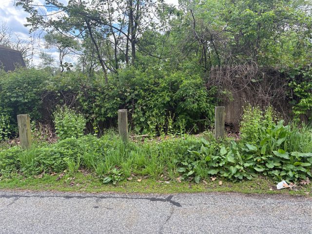 21 Washington Avenue N, White Plains, NY 10603