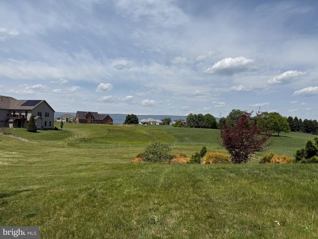 1423 BRECHBILL RD, Chambersburg, PA 17202