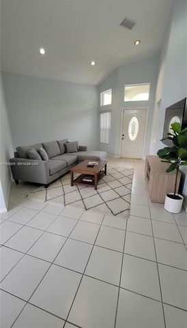 824 Stanton Dr, Weston, FL 33326