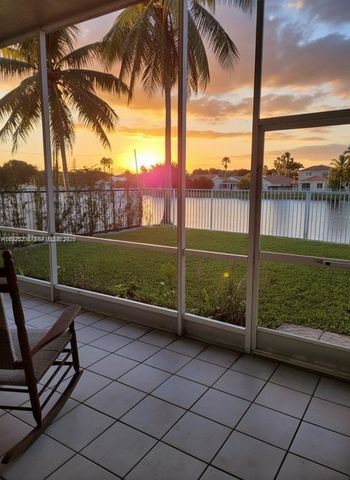 824 Stanton Dr, Weston, FL 33326