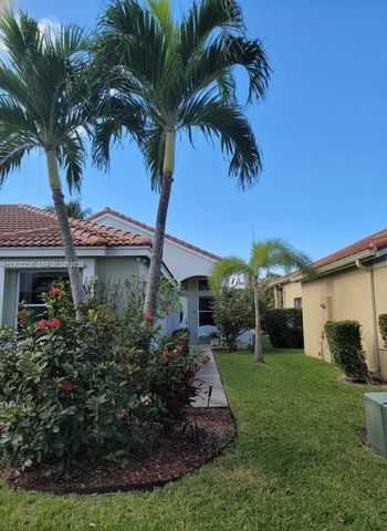 824 Stanton Dr, Weston, FL 33326