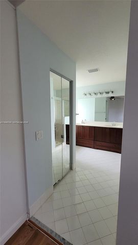 824 Stanton Dr, Weston, FL 33326