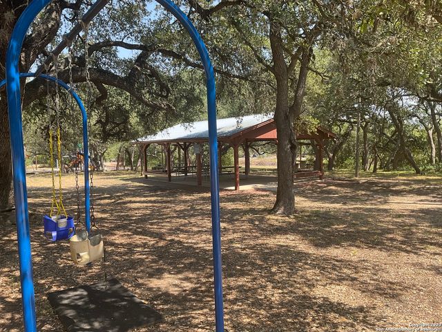 15727 cotton tail, San Antonio, TX 78255