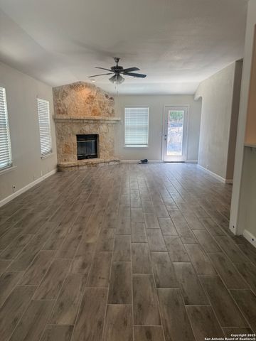 15727 cotton tail, San Antonio, TX 78255