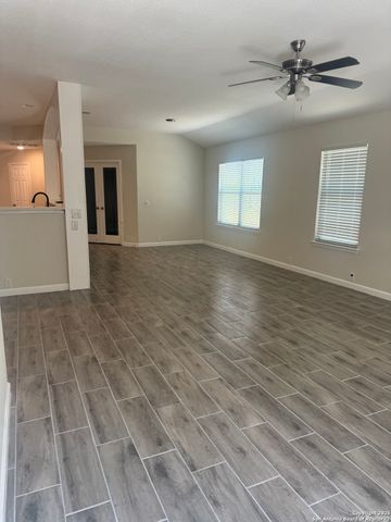 15727 cotton tail, San Antonio, TX 78255