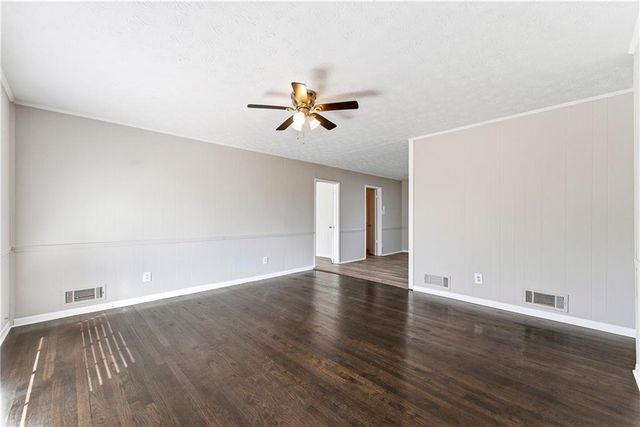 850 King Road, Jonesboro, GA 30236