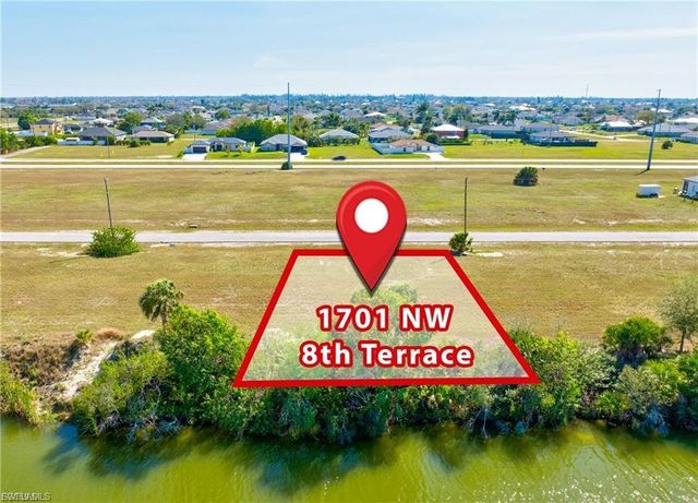 1701 NW 8th TER, Cape Coral, FL 33993