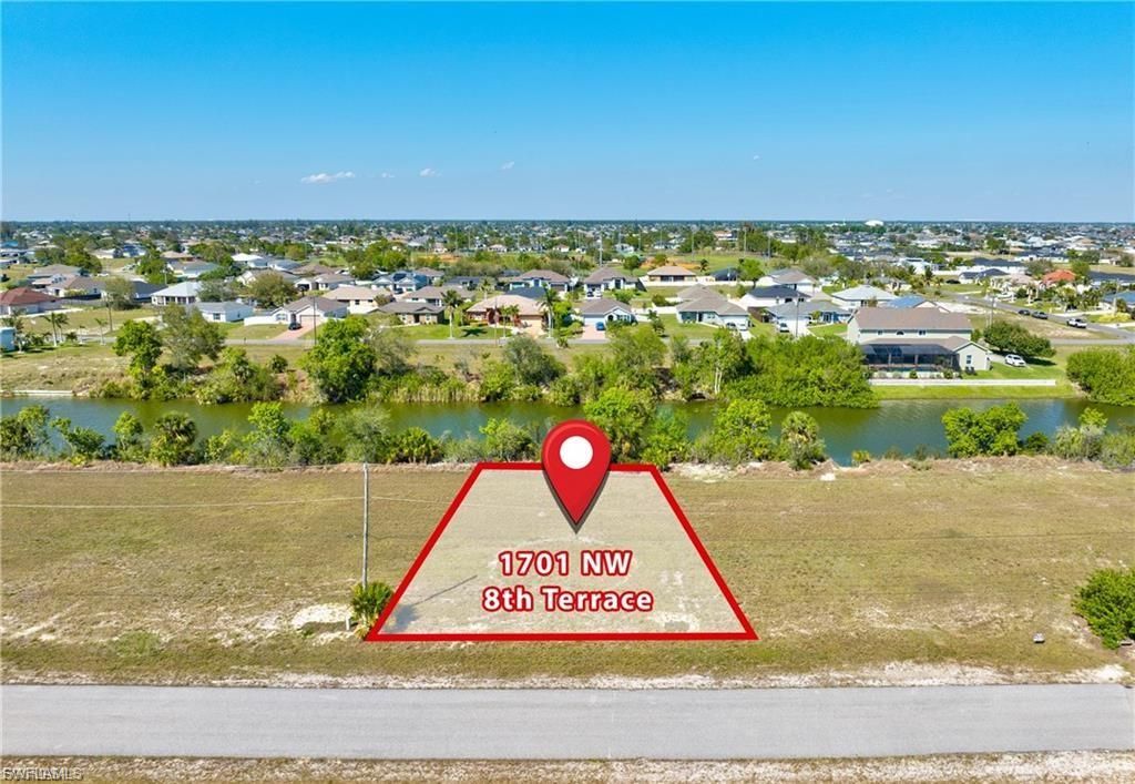 1701 NW 8th TER, CAPE CORAL, FL 33993 — photo 4