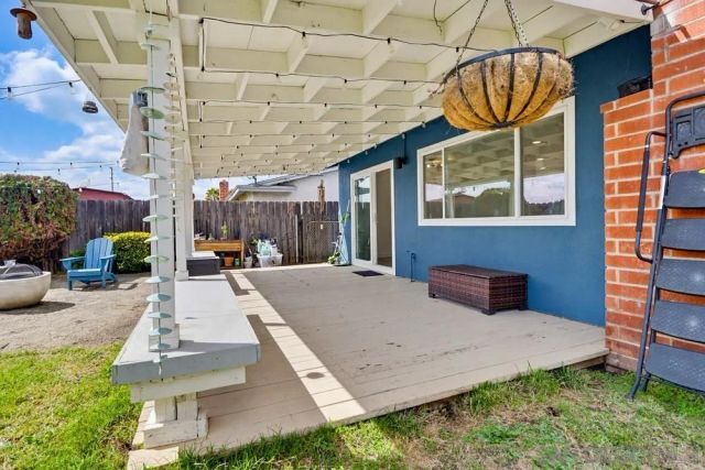 10425 Nate Way, Santee, CA 92071