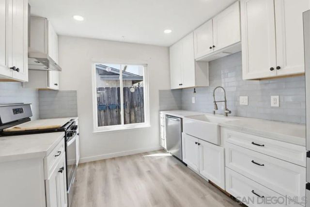 10425 Nate Way, Santee, CA 92071