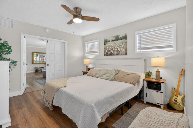 322 47TH STREET N, St Petersburg, FL 33713