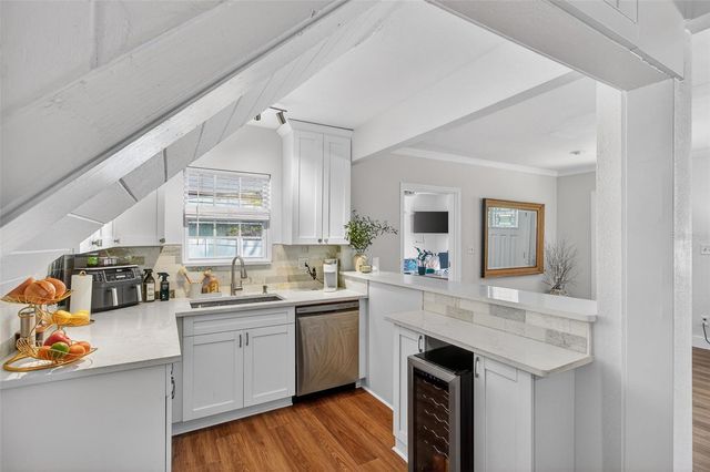 322 47TH STREET N, St Petersburg, FL 33713