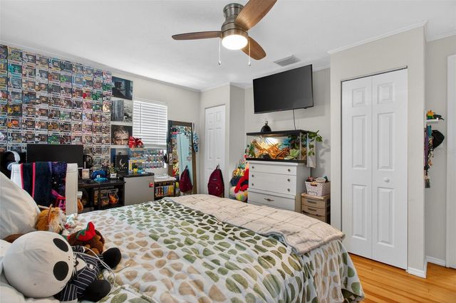 322 47TH STREET N, St Petersburg, FL 33713