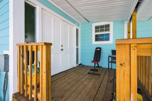 322 47TH STREET N, St Petersburg, FL 33713