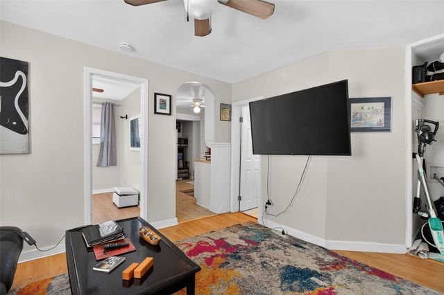 322 47TH STREET N, St Petersburg, FL 33713