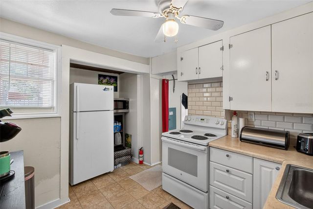 322 47TH STREET N, St Petersburg, FL 33713