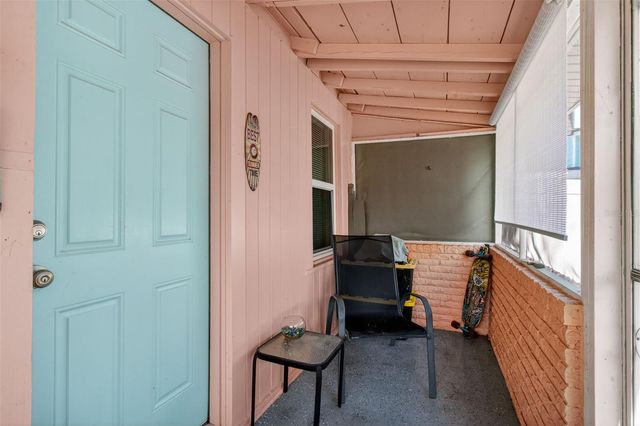 322 47TH STREET N, St Petersburg, FL 33713