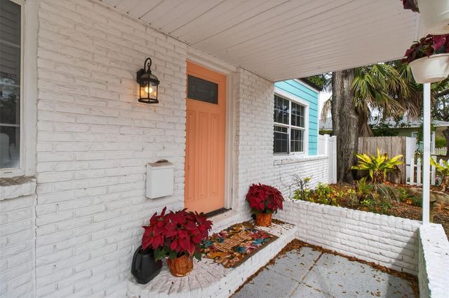 322 47TH STREET N, St Petersburg, FL 33713