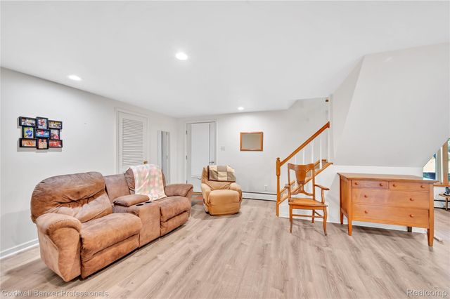 4445 McDowell Road, Lapeer, MI 48446