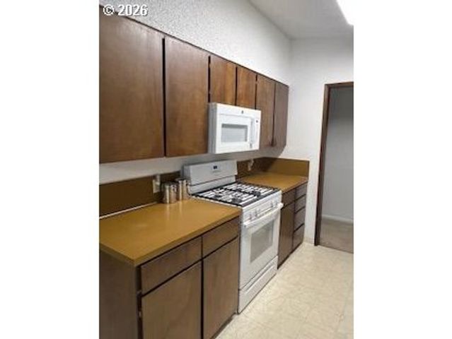 33821 Se OAK St, Scappoose, OR 97056