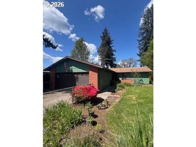 33821 Se OAK St, Scappoose, OR 97056