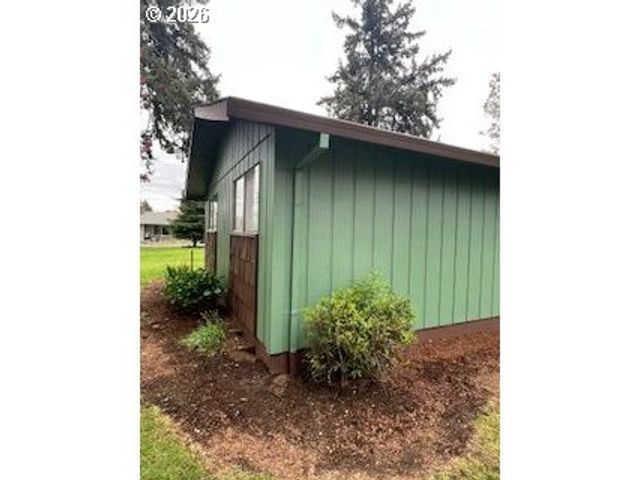 33821 Se OAK St, Scappoose, OR 97056