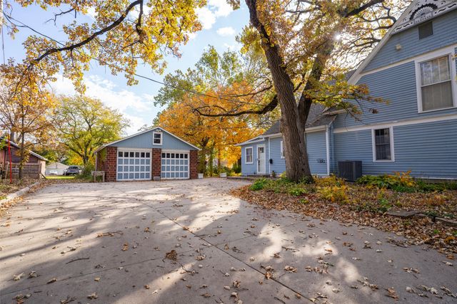 20 S Oak Park Avenue, Colfax, IA 50054