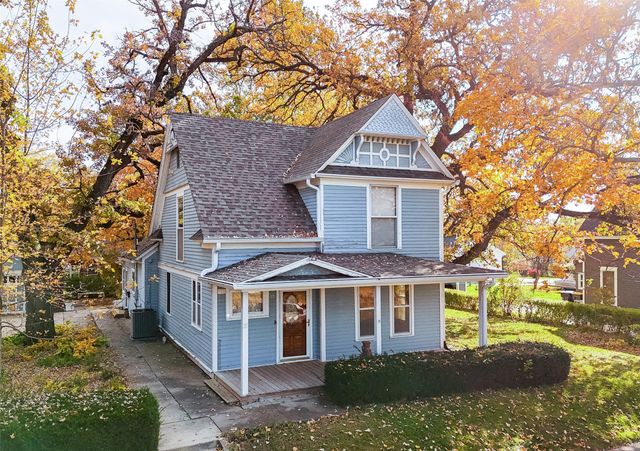 20 S Oak Park Avenue, Colfax, IA 50054
