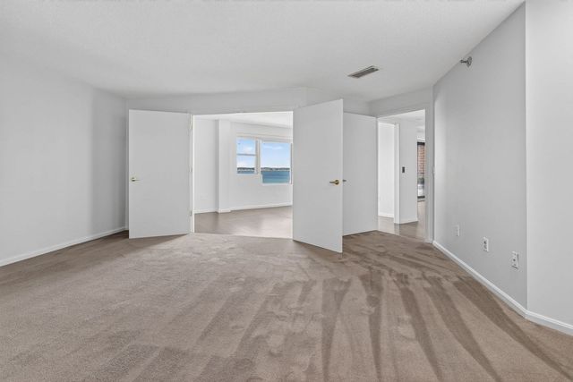 3 Seal Harbor Rd 632, Winthrop, MA 02152