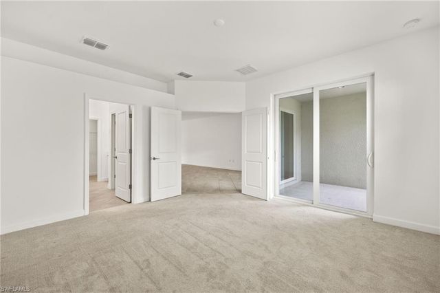 9077 Leatherwood LOOP, Lehigh Acres, FL 33936