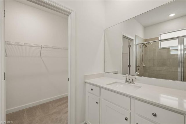 9077 Leatherwood LOOP, Lehigh Acres, FL 33936