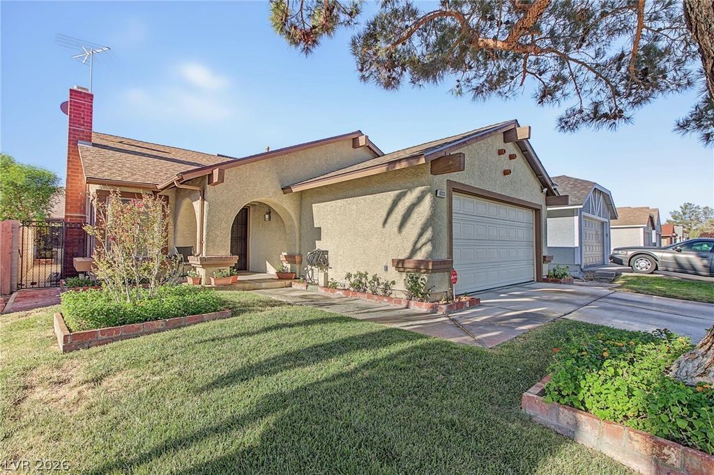 6333 Copperfield Avenue, Las Vegas, NV 89108 — photo 3