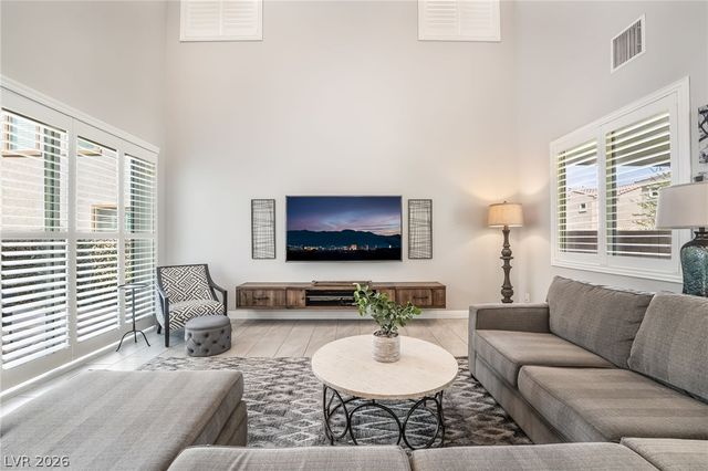 3038 Hushed Sonnet Avenue, Henderson, NV 89044