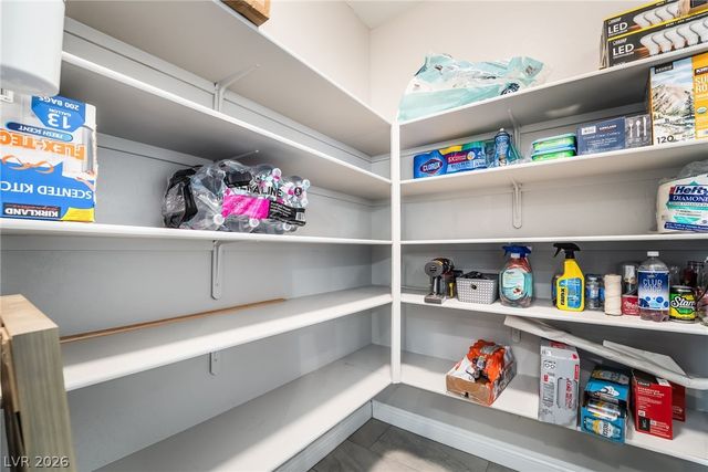 3038 Hushed Sonnet Avenue, Henderson, NV 89044