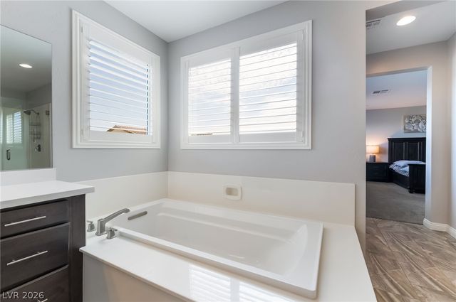 3038 Hushed Sonnet Avenue, Henderson, NV 89044