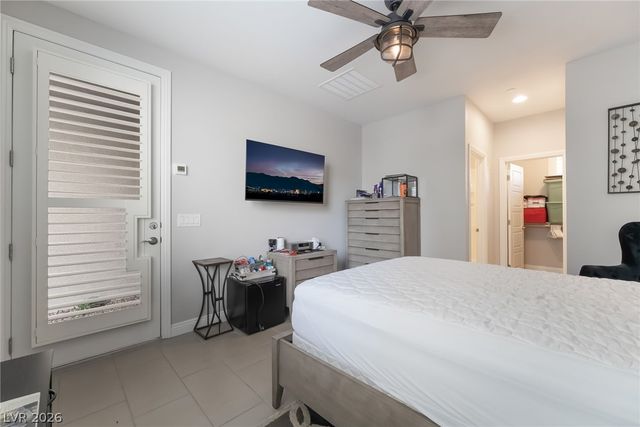 3038 Hushed Sonnet Avenue, Henderson, NV 89044