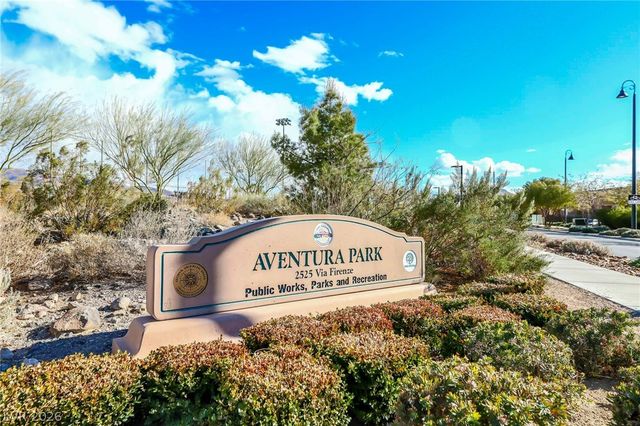 3038 Hushed Sonnet Avenue, Henderson, NV 89044
