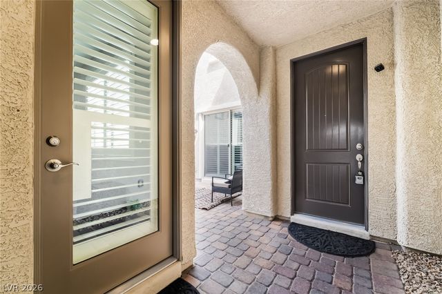 3038 Hushed Sonnet Avenue, Henderson, NV 89044