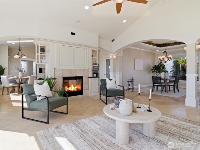 2510 Cascade Drive E, Roy, WA 98580