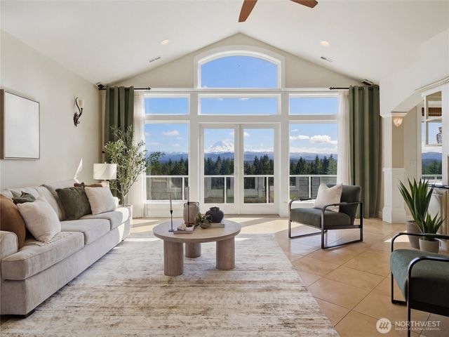 2510 Cascade Drive E, Roy, WA 98580