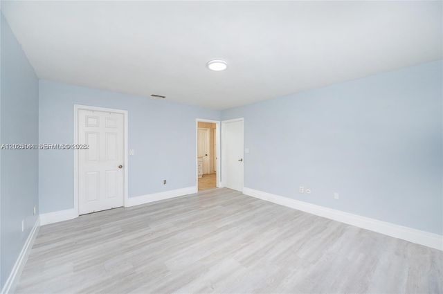 18660 NW 78th Ave 0, Hialeah, FL 33015