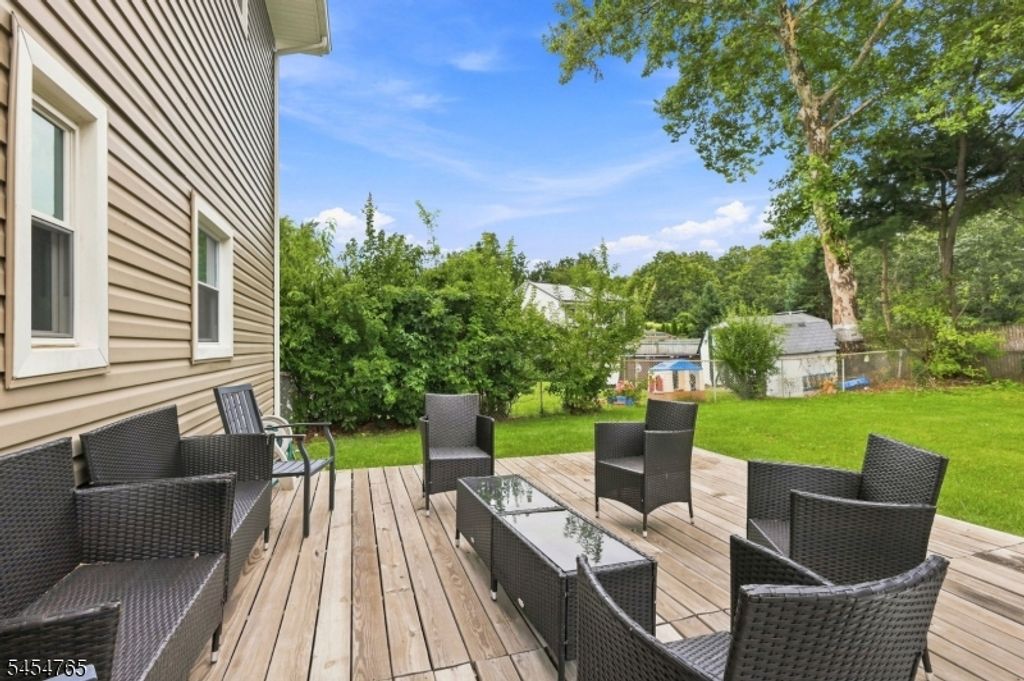 62 Pinetree Dr, Sayreville Boro, NJ 08859 — photo 4